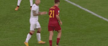 1668359069331007290.gif roma 3.gif